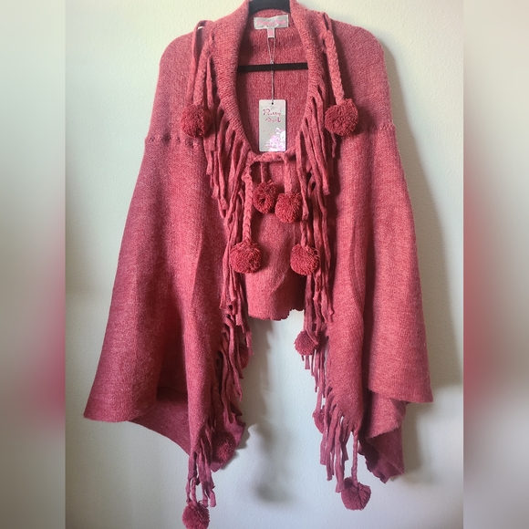 NWT PomPom Fringe Kimono - Picture 1 of 3